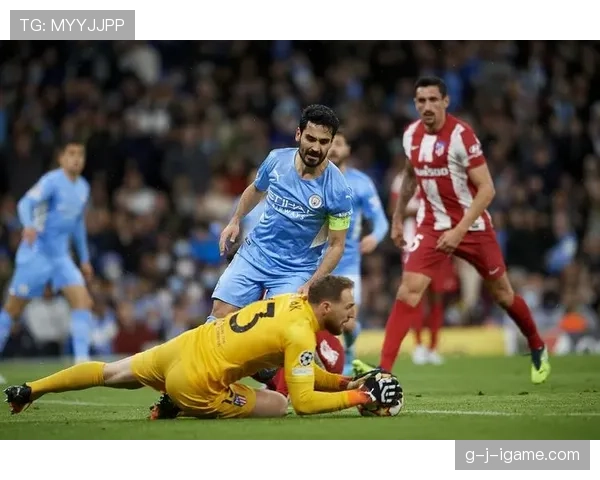 库尔图瓦与奥布拉克：稳定性与极限扑救能力对比分析