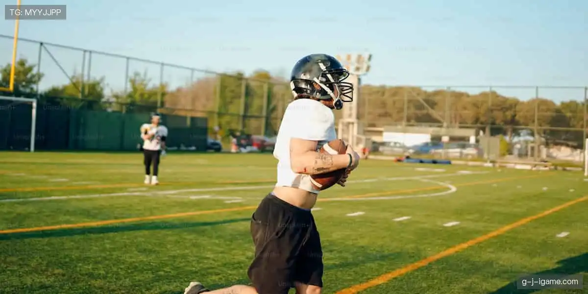 边看边聊，弹幕狂欢，你的观赛主场由你定义！💬